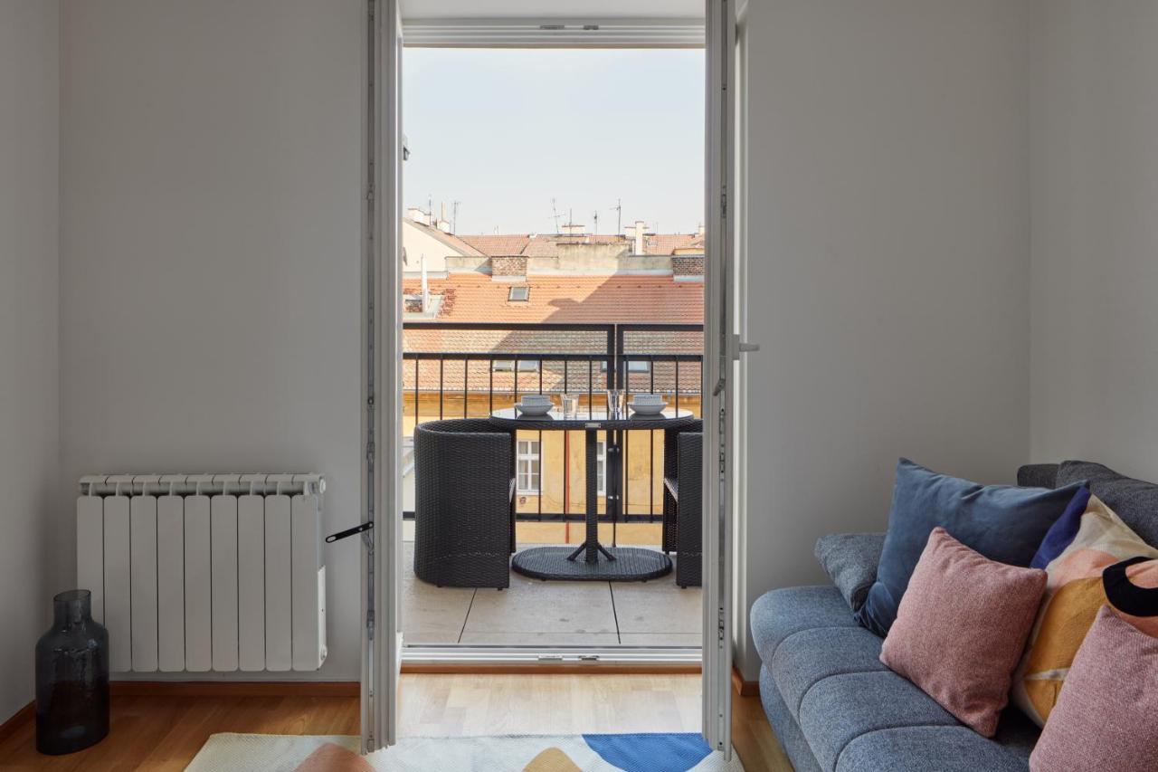 Bright Apartment In New Town By Prague Days Eksteriør billede