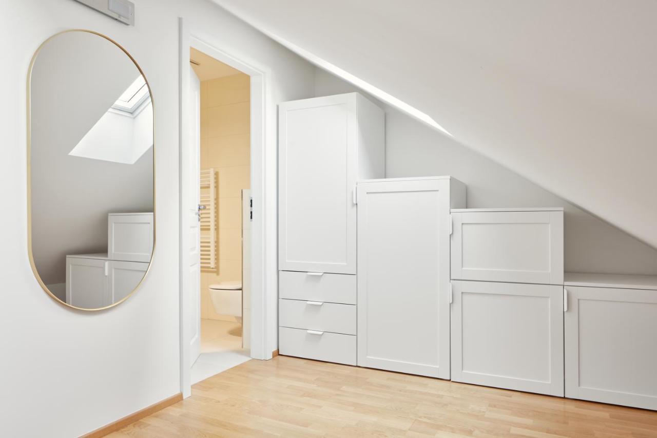 Bright Apartment In New Town By Prague Days Eksteriør billede